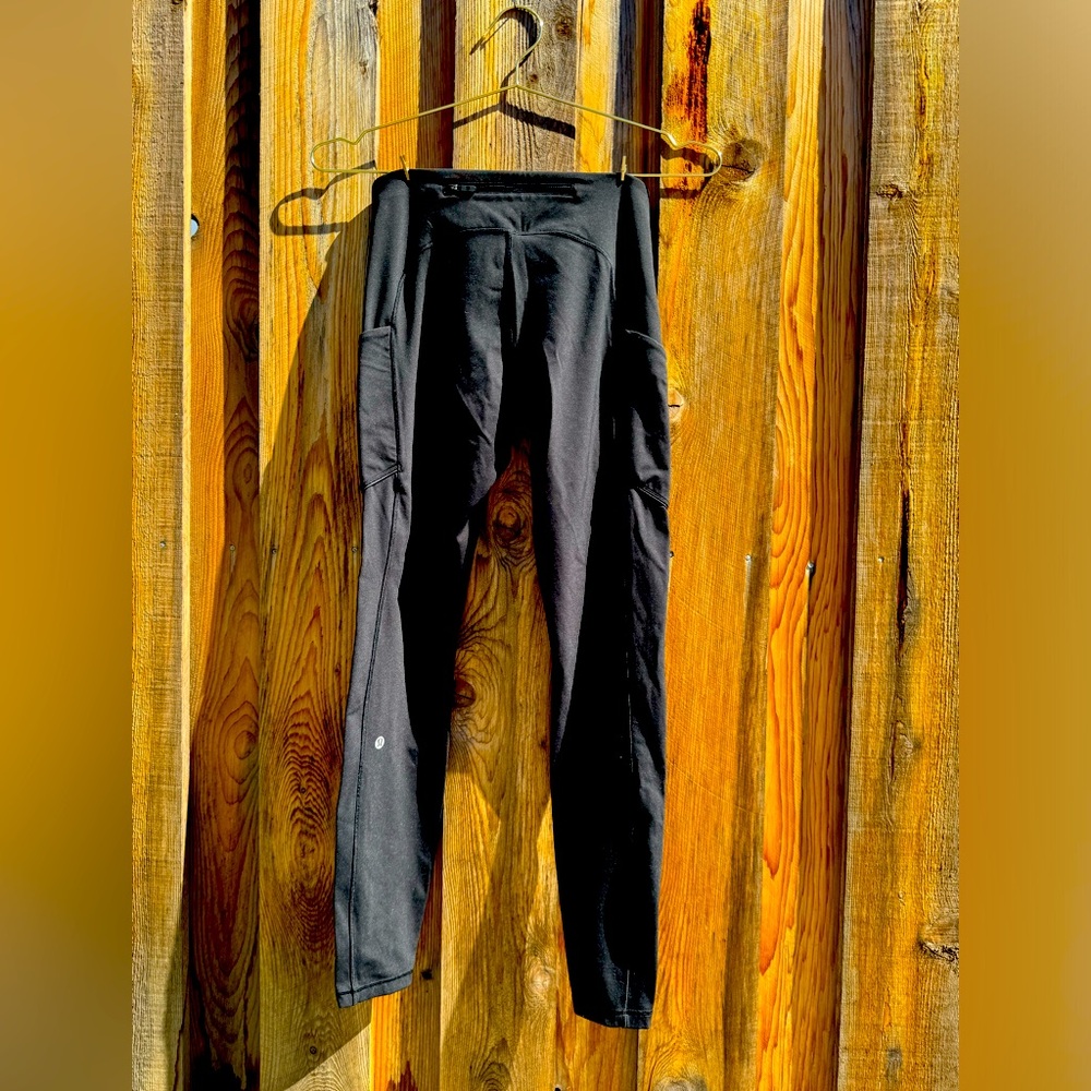 Lululemon leggings, running, black, size 6, compression